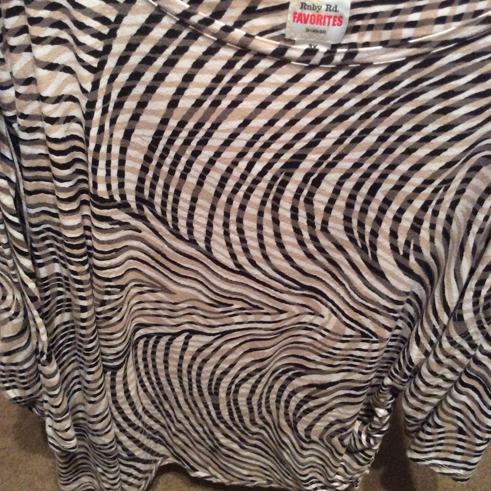 Ruby Rd.  3Xl top - Picture 5 of 5